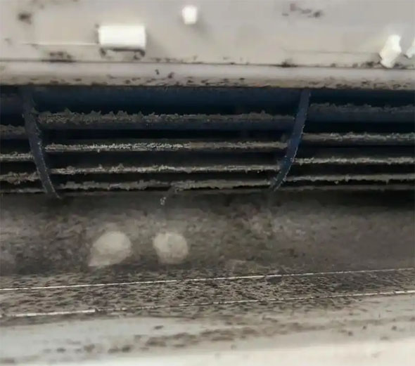 绥化空调吹的风有股烧焦味是怎么回事